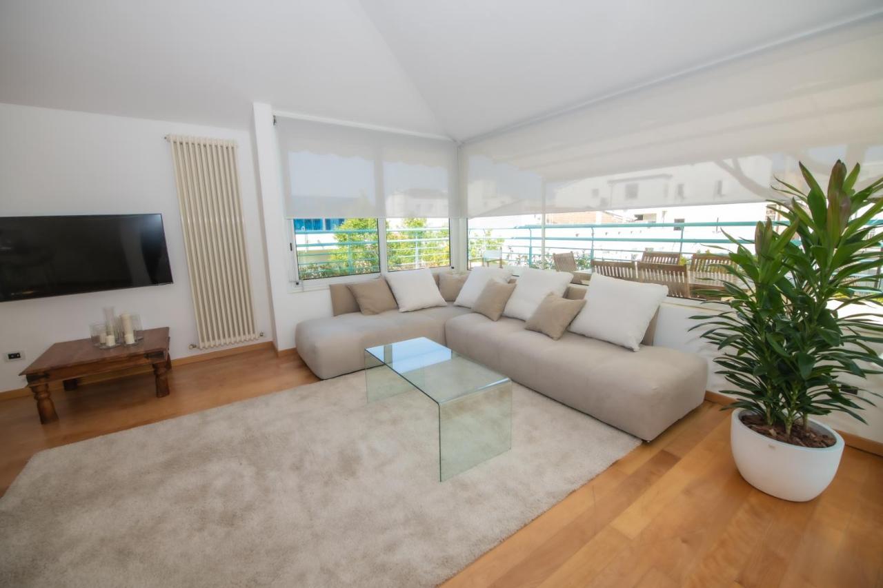 Luxury Suites Collection - Pascoli 13 Riccione Exterior foto